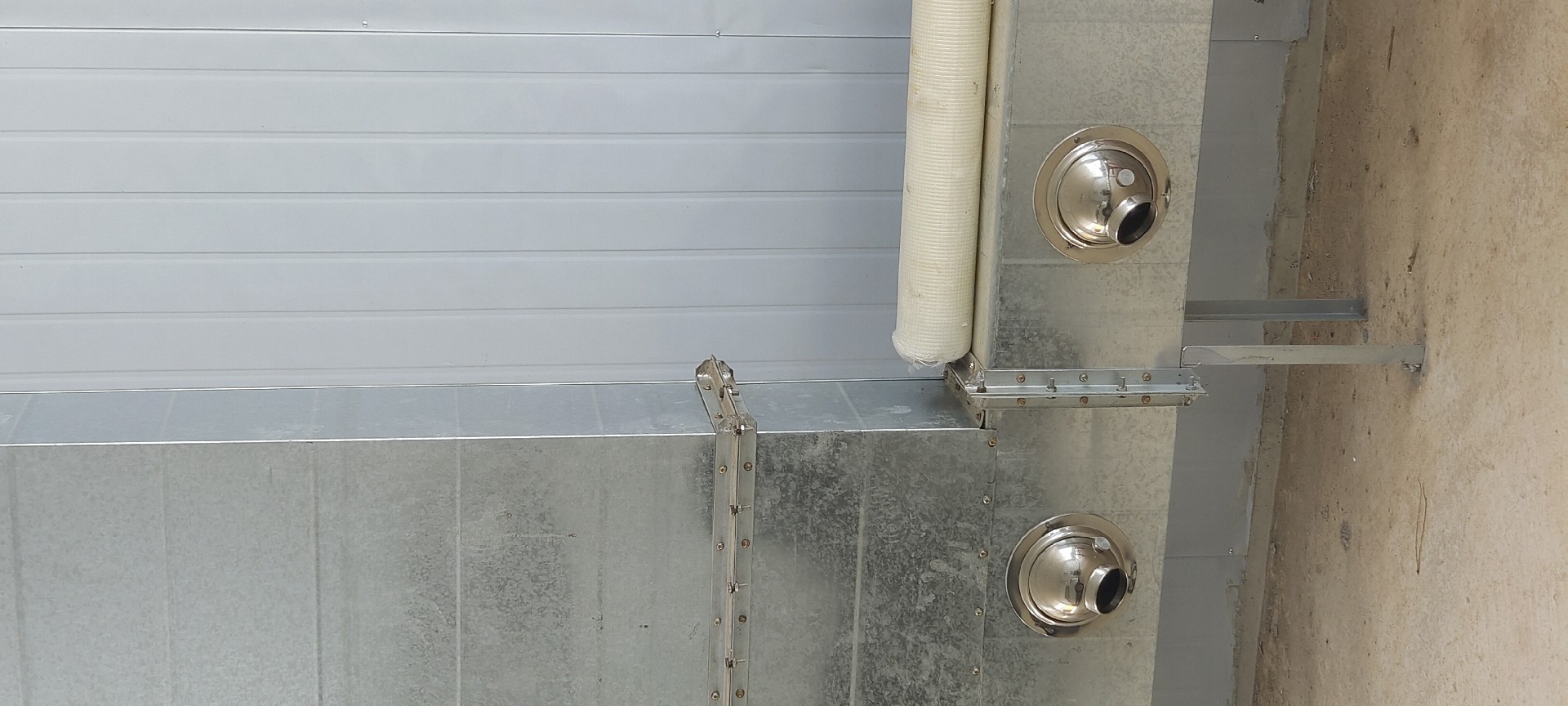 360°可調(diào)出風(fēng)口